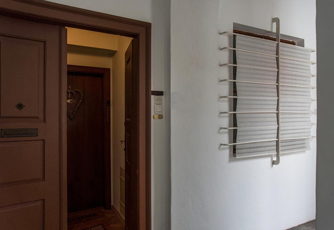 Apartment Breg - Old Town River ลูบลิยานา ภายนอก รูปภาพ